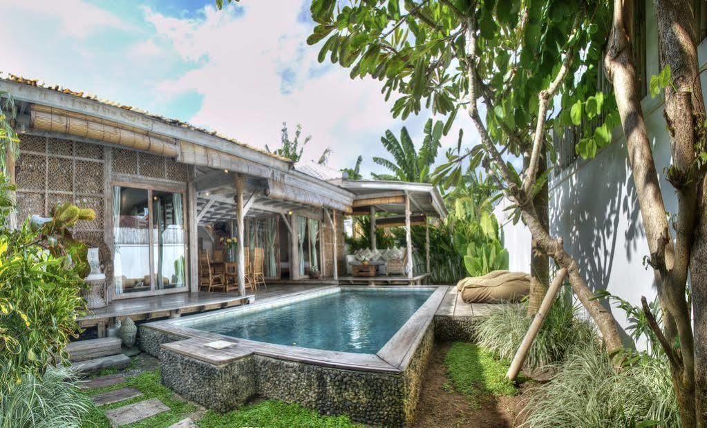Villa Layla - Charming 2Br Villa In Oberoi - Prime Location! スミニャック エクステリア 写真